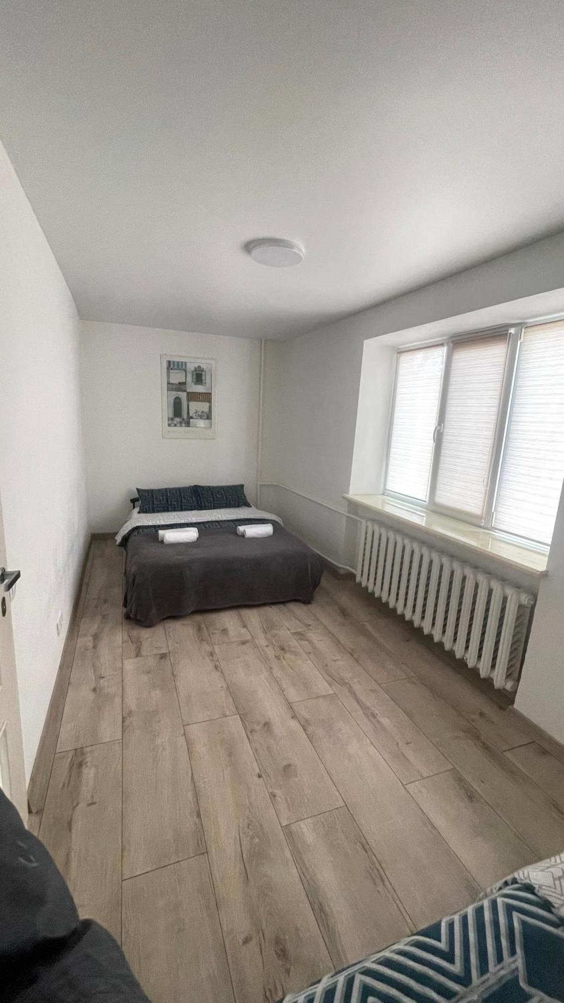 Нова 2Х Кімнатна В Центре Rivne Ngoại thất bức ảnh